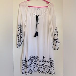 White and navy dress/ tunic